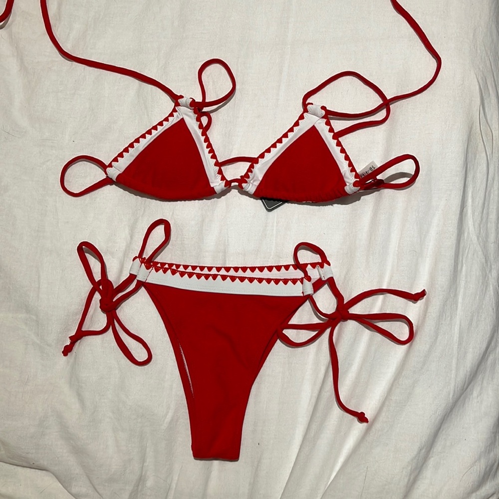 Red and white adjustable strap bikini